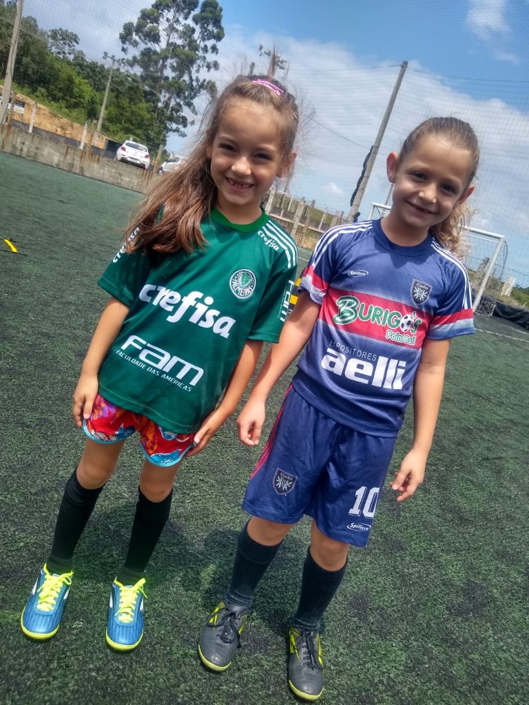 escolinha de futebol para meninas encerra atividades de 2021 com confraternizacao whatsapp image 2021 12 16 at 09.41.02