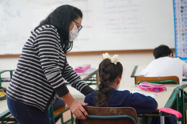 governo nomeia 938 novos assistentes de educacao especialistas e professores para a rede estadual nomeia 20220106 1697607357