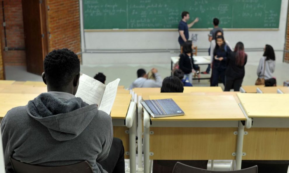 prouni ultimo dia para comprovar informacoes da 1a chamada aula arquivo agencia brasil