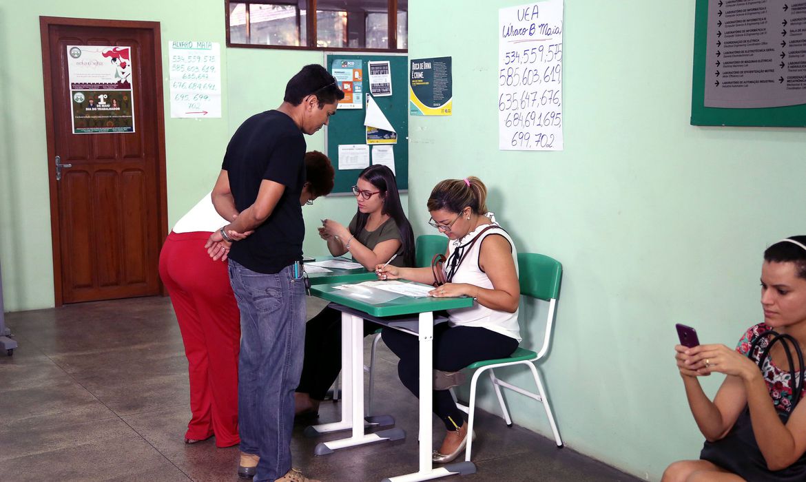 eleicoes terao recorde de mesarios voluntarios diz tse 36424698476 aa6b1760ee o