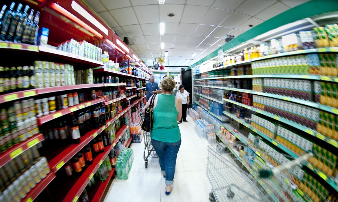 visando alimentacao saudavel governo quer mudar itens da cesta basica supermercados dia 8