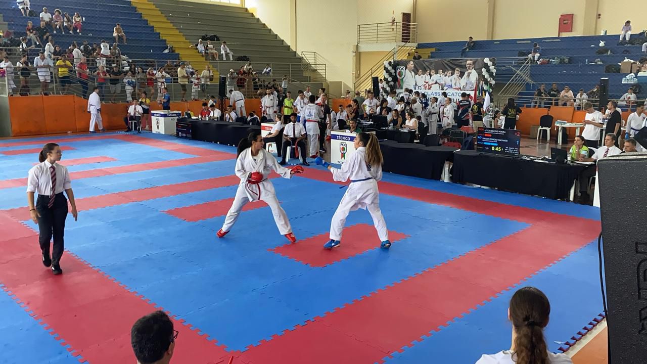 cocal do sul conquista 25 medalhas no campeonato regional sul de karate 19.03.36 62ab8bf0