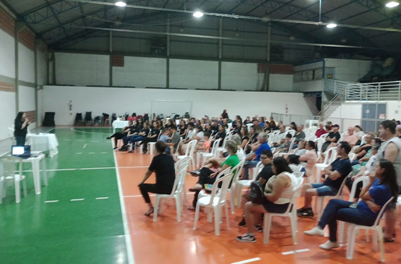 primeira reuniao de pais da apae cocal do sul aproxima familias em momento de integracao reuniao de pais 2024 apae divulgacao 1