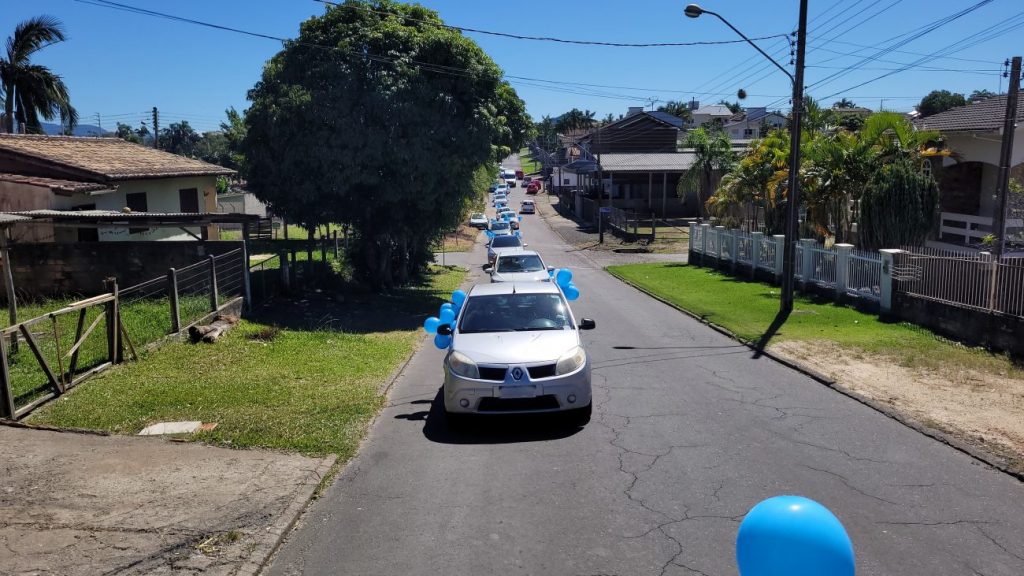 abril azul apae cocal do sul promove conscientizacao sobre autismo neste sabado carreata silenciosa apae 2023 por ana paula nesi