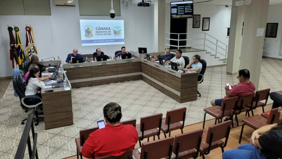 camara cocal do sul uso da tribuna livre cirurgias de protese e infraestrutura sao destaque na ordem do dia 18a ordinaria por ana paula nesi 3