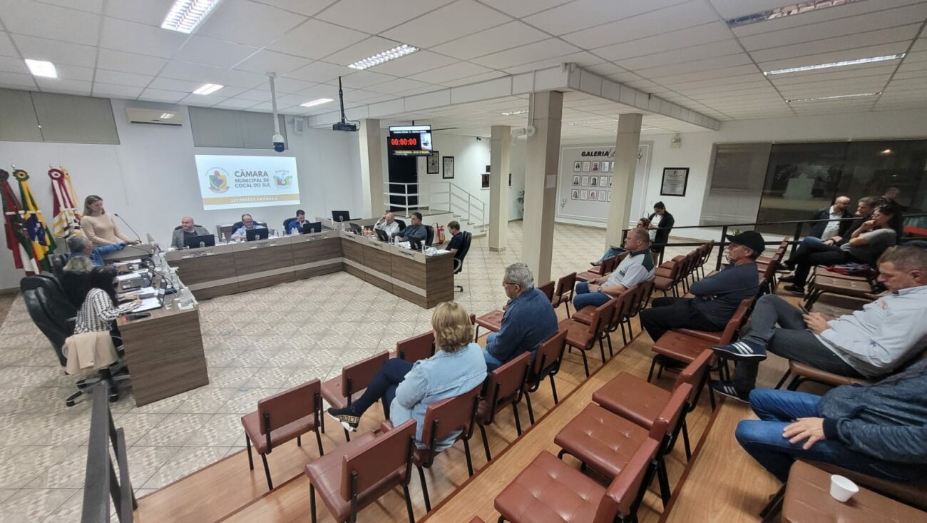 projetos de lei requerimentos e indicacoes sao aprovados na camara municipal de cocal do sul 19a ordinaria por ana paula nesi 3