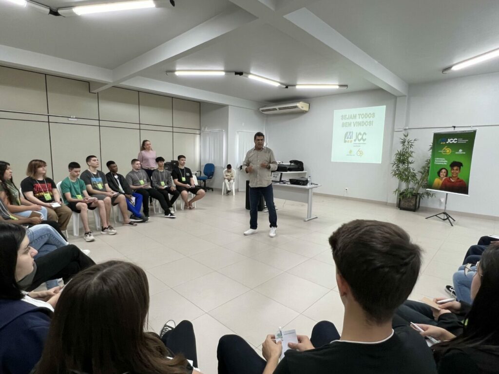 programa jovens cooperativistas da coopercocal inicia com energia e entusiasmo 1 min 1