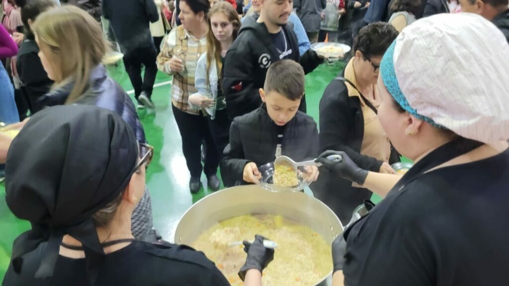 sucesso marca a 13a edicao da noite das sopas da apae cocal do sul noite das sopas 2024 3