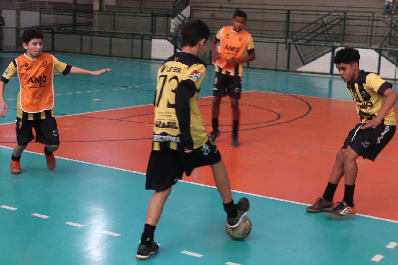 comecaram os jogos das oitavas de final do campeonato regional anjos do futsalunesc anjosdofutsal2024d