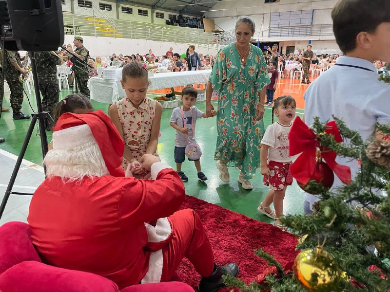 festa de natal da apae celebra solidariedade e uniao em cocal do sul natal apae por gabriela gabriel 132 copia