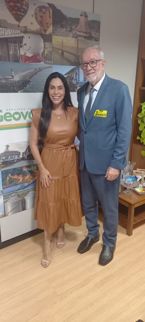 prefeito de cocal do sul participa de encontro nacional em brasilia pmcs dep geovania