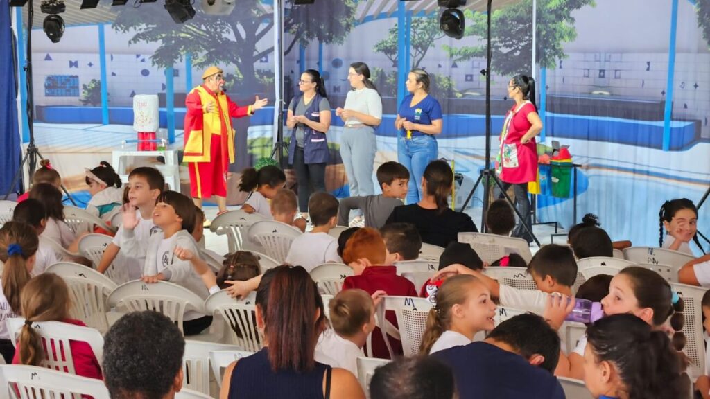 cocal do sul recebe o espetaculo infantil projeto sementes do futuro espetaculo infantil projeto sementes do futuro 1