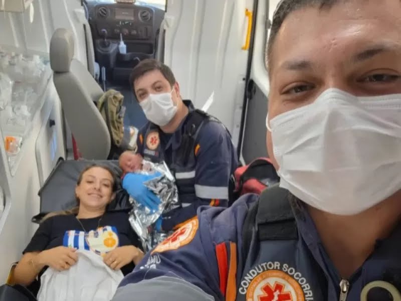 equipe do samu realiza parto inesperado em cocal do sul image