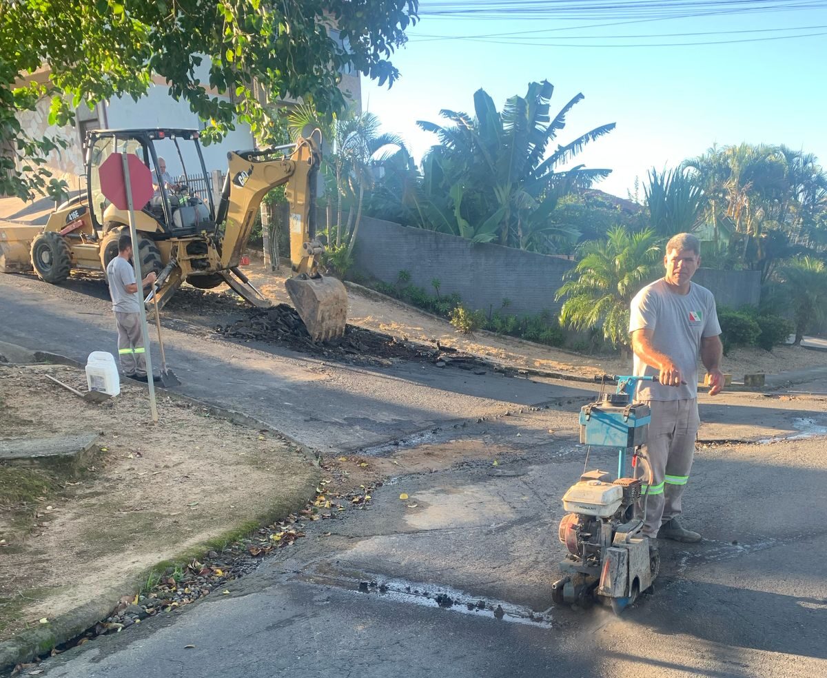 operacao tapa buracos inicia no jardim elizabeth obras e1741287494440